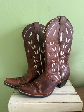 Ariat Point Toe Boots
